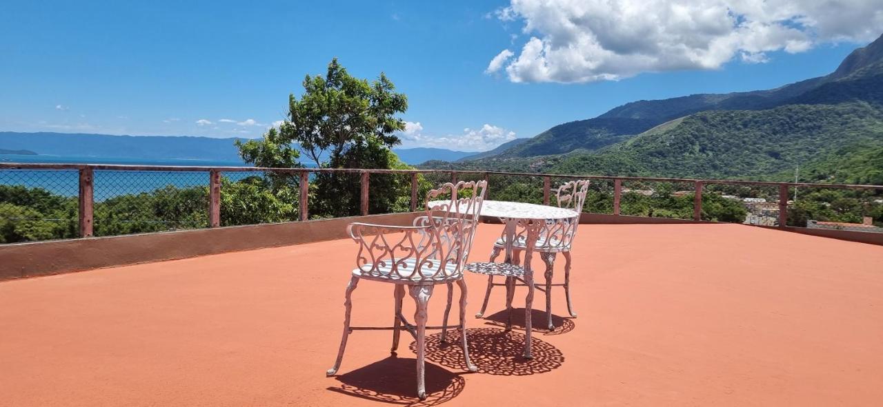 Suite Ilhabela - encantadora com varanda e vista panorâmica Extérieur photo