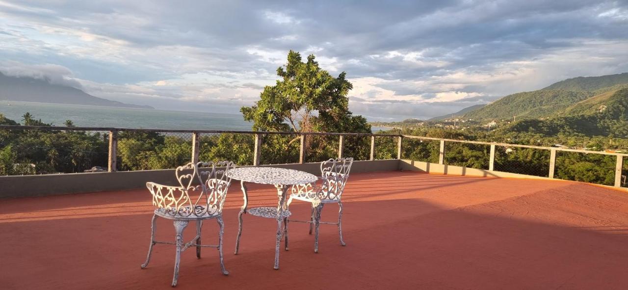 Suite Ilhabela - encantadora com varanda e vista panorâmica Extérieur photo